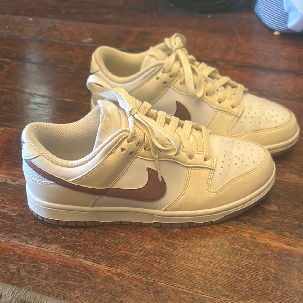 Cream and Brown dunks